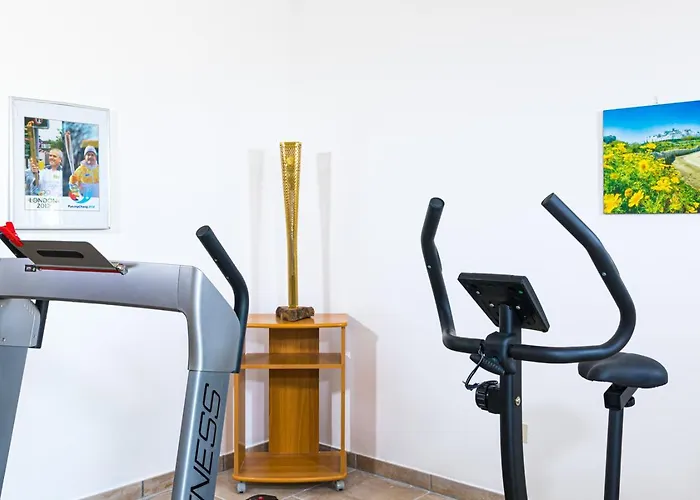 Italo - Wine Tasting - Parking Car * Ostuni