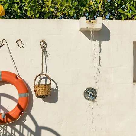 Italo & Parking * オストゥーニ