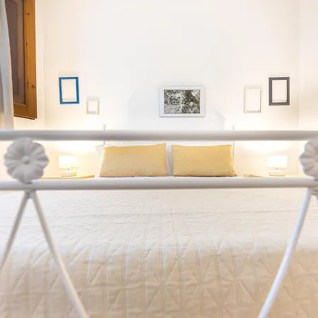 ヴィラ Italo & Parking