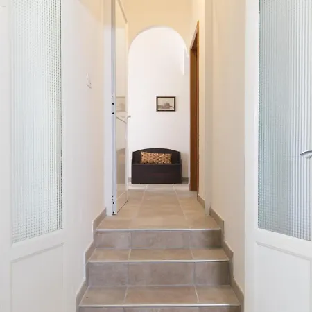 Italo & Parking オストゥーニ