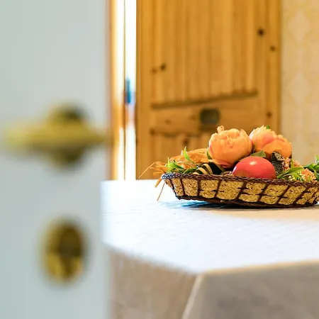 Italo & Parking オストゥーニ